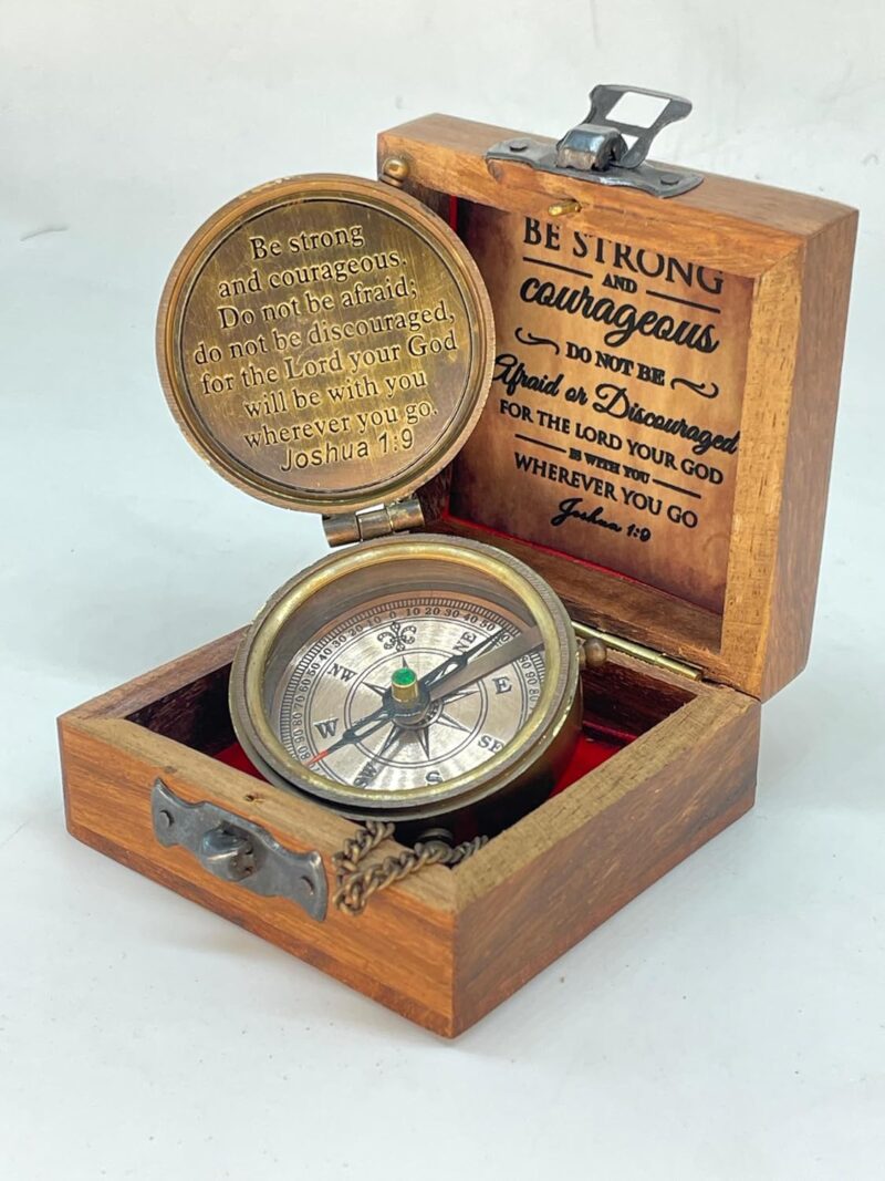 Antique Brass Pocket Sundial Compass with Engraved Quote Be Strong and Courageous - Image 4