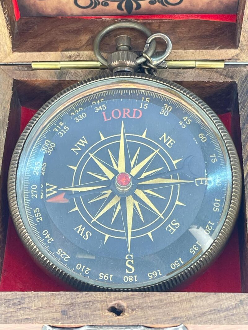 Brass Locket Compass Engraved “Trust in The Loard” With a Wooden Box - Image 2