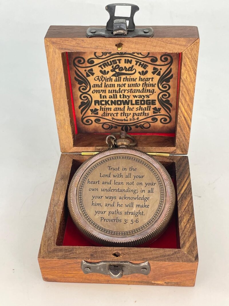 Brass Locket Compass Engraved “Trust in The Loard” With a Wooden Box - Image 4
