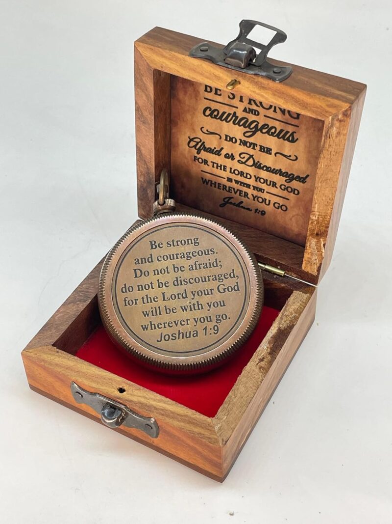 Antique Brass Pocket Sundial Compass with Engraved Quote Be Strong and Courageous - Image 3